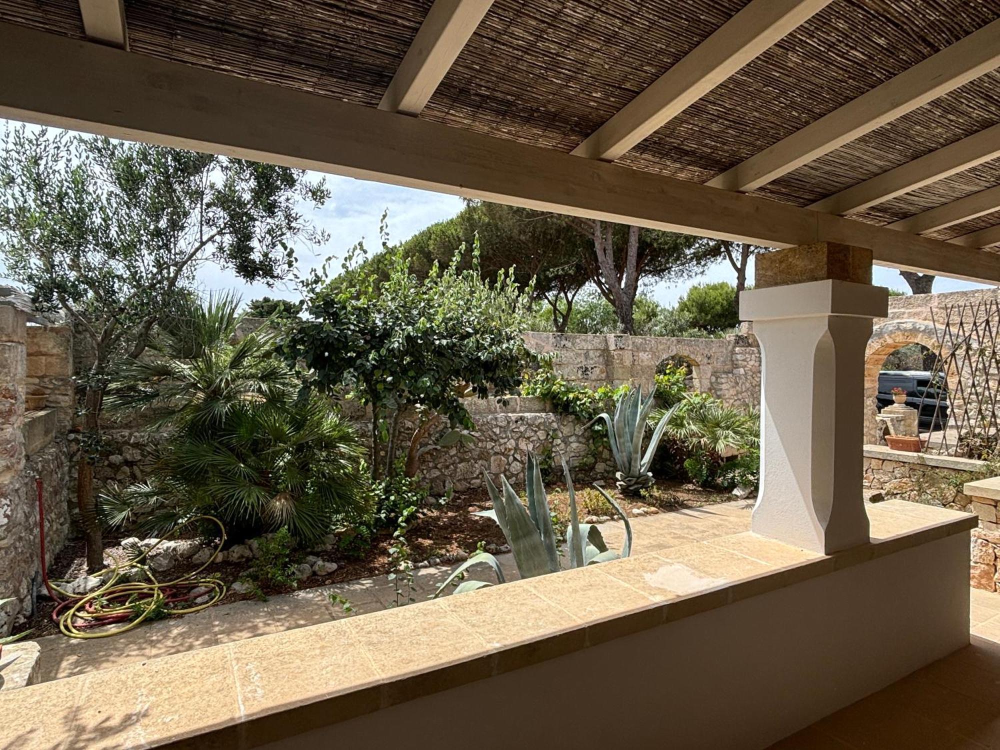 Agriturismo Masseria Alcorico ガリアーノ・デル・カーポ エクステリア 写真